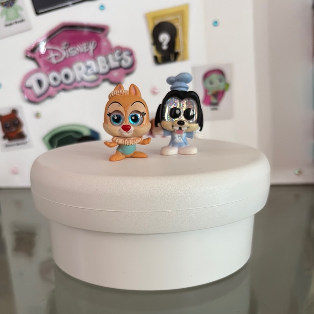 Disney Cruiser Doorables Figurines